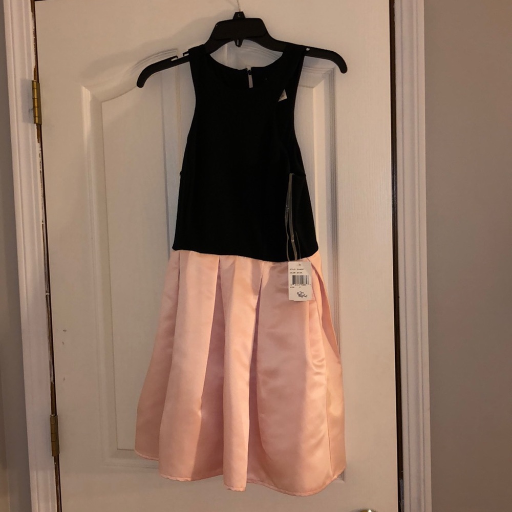 Dillard’s Formal Dress NEW WITH TAGS